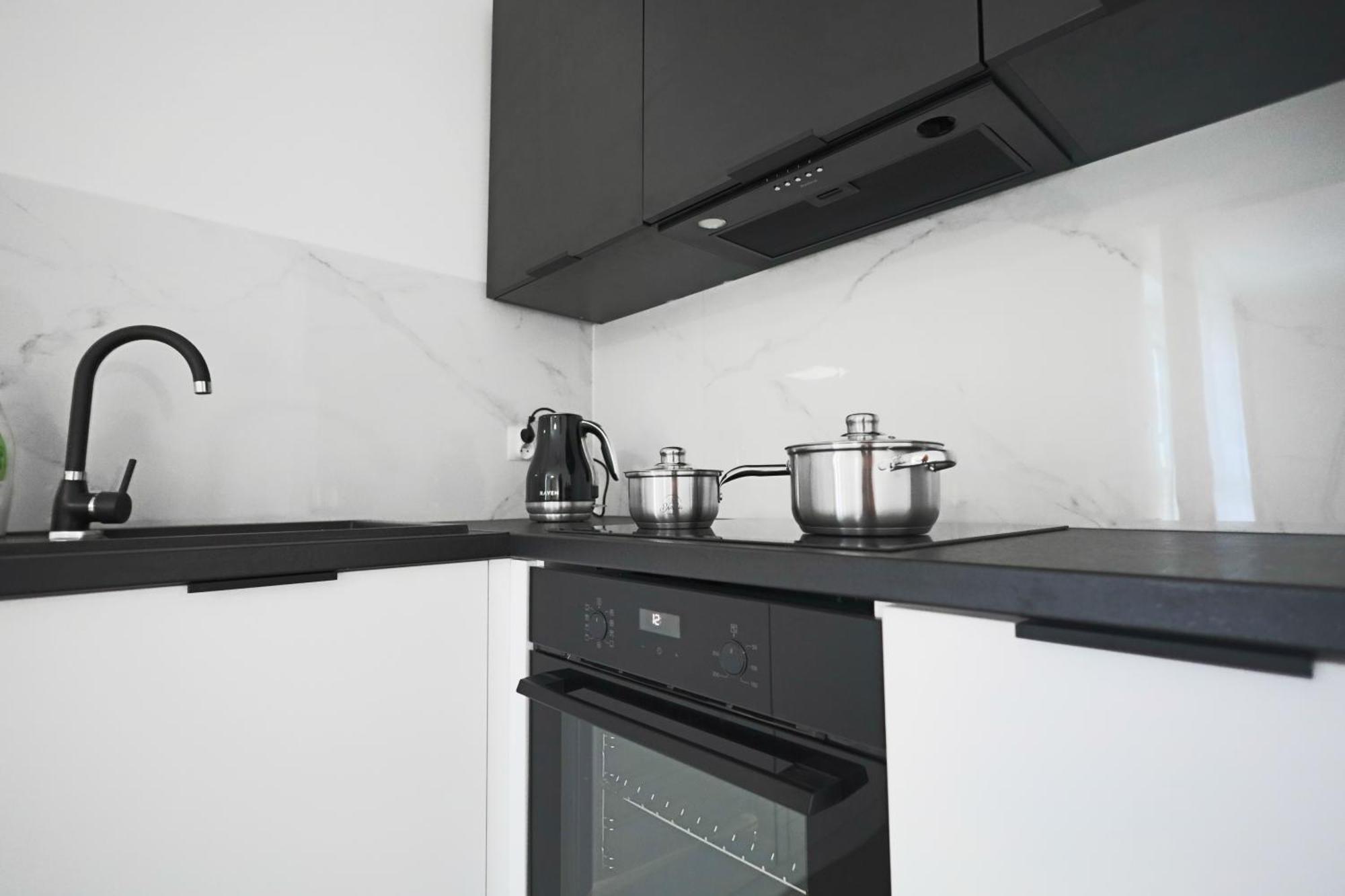 Reymonta 22 Apartamenty Opole Kültér fotó